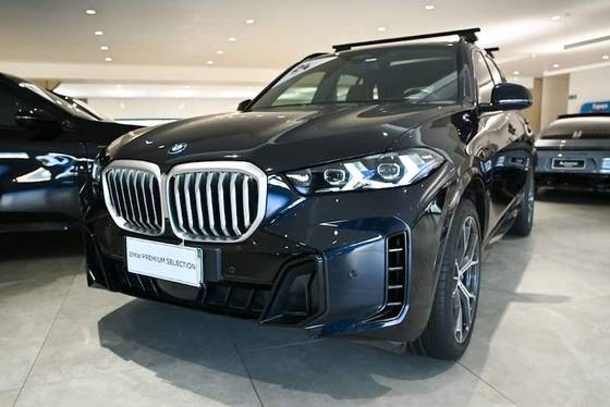 BMW X5 3.0 I6 TURBO HÍBRIDO XDRIVE50E M SPORT AUTOMÁTICO BMW X5 3.0 I6 TURBO HÍBRIDO XDRIVE50E M SPORT AUTOMÁTICO